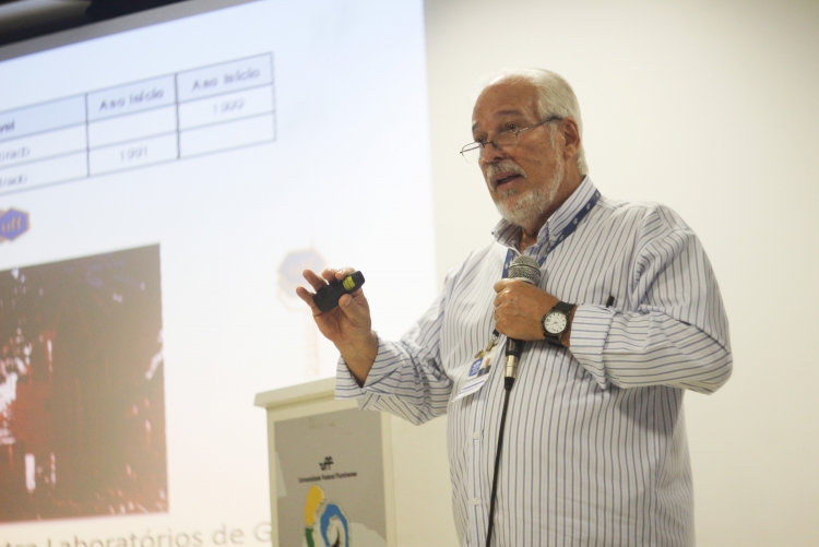 Professor Vitor Francisco Ferreira