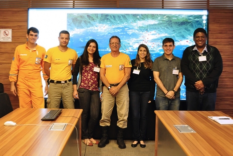 Parceria com Defesa Civil de Angra dos Reis para discussão de projetos na área de desastres naturais