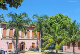 Fachada do IACS