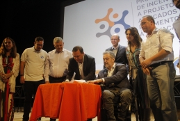 Assinatura do Programa de Incentivos a Projetos Aplicados e Fomento à Inovação