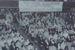 Retrato da Primeira Conferência de Mulheres da América Latina, ocorrida no Rio de Janeiro em agosto de 1954, publicada na Revista "Women of the Whole World, edição n. 11 de 1954 e consultada no Instituto de História Social de Amsterdam;