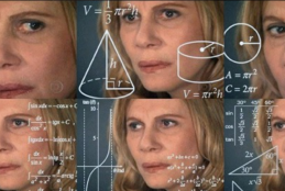 #MuseuDeMemes #PraTodosVerem Uma montagem com seis fotos em que a personagem Nazaré, uma mulher branca de cabelos loiros exibe uma feição de dúvida. Vários cálculos estão descritos em cada imagem do rosto da mulher, representando, em geral, a ideia de confusão ou dificuldade de compreensão