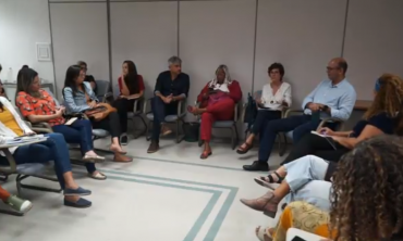 Reunião com o comando greve sobre alimentação no COLUNI