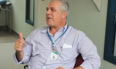 Professor e médico ortopedista Vinicius Schott Gameiro, supervisor da pesquisa
